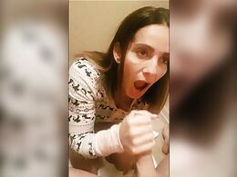 Woman Sucks The Cock And Finally Swallows It