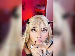 Teen Girl Knows How To Suck It Really Well