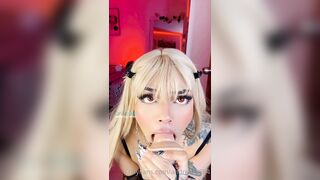 Teen Girl Knows How To Suck It Really Well